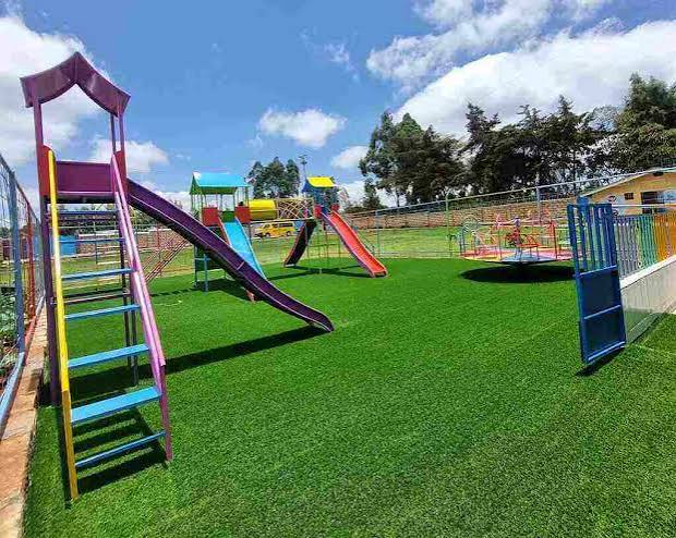 Spacious Event Lawns for Group Challenges